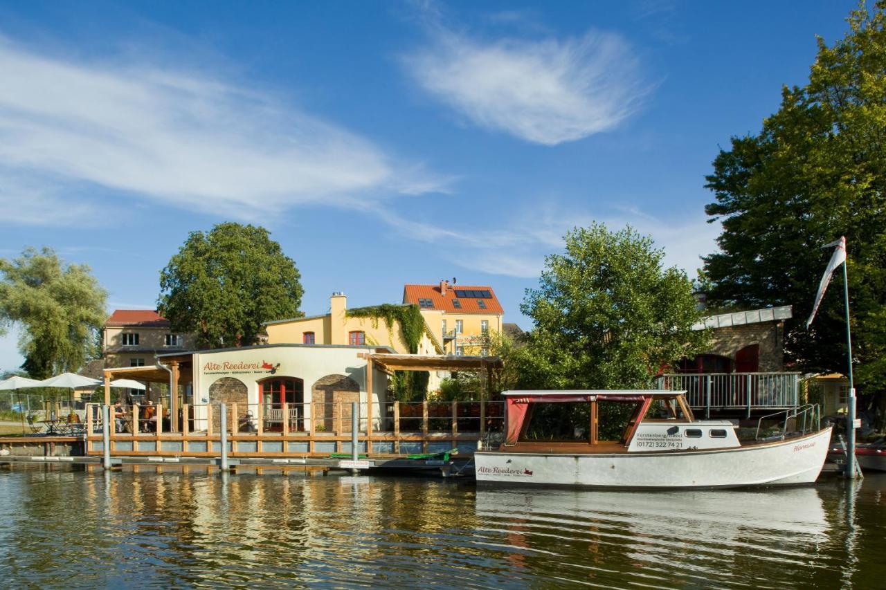 Kulturgasthof Alte Reederei Aparthotel Fürstenberg-Havel Exterior foto