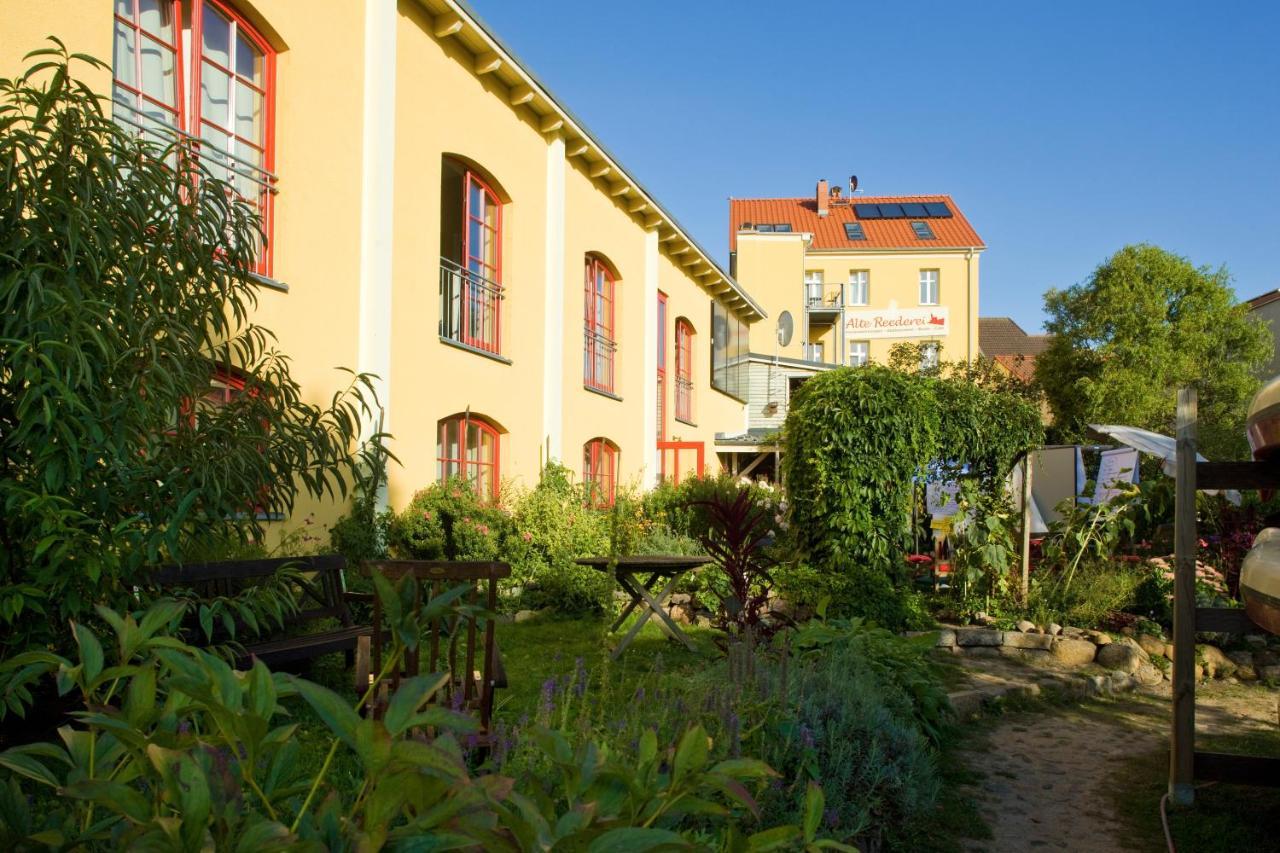 Kulturgasthof Alte Reederei Aparthotel Fürstenberg-Havel Exterior foto