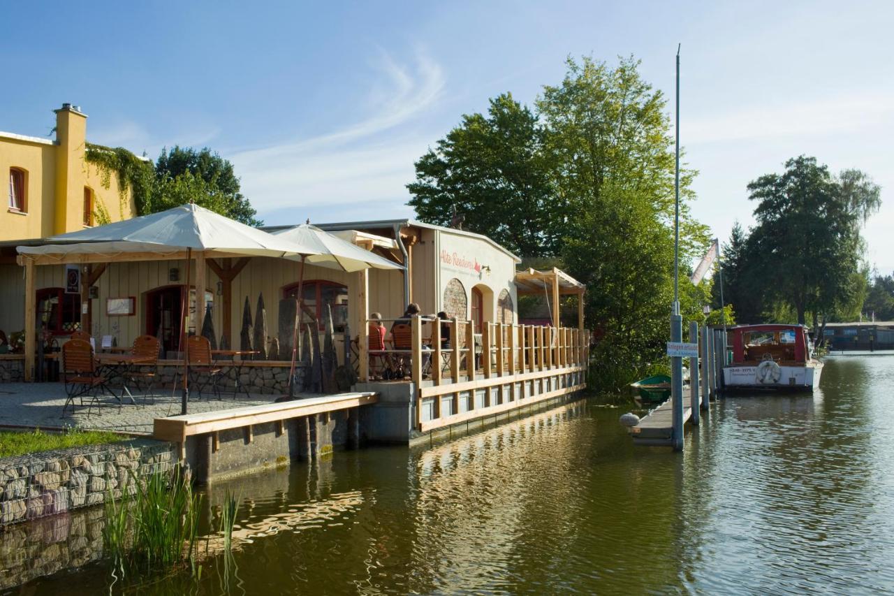 Kulturgasthof Alte Reederei Aparthotel Fürstenberg-Havel Exterior foto