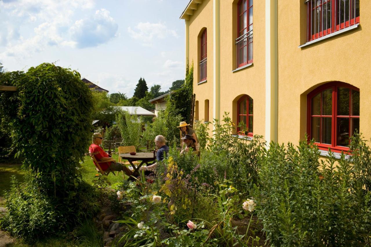 Kulturgasthof Alte Reederei Aparthotel Fürstenberg-Havel Exterior foto